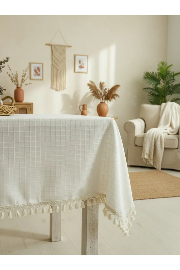 NDC HOME DESENLİ Krem Ponponlu Masa Örtüsü