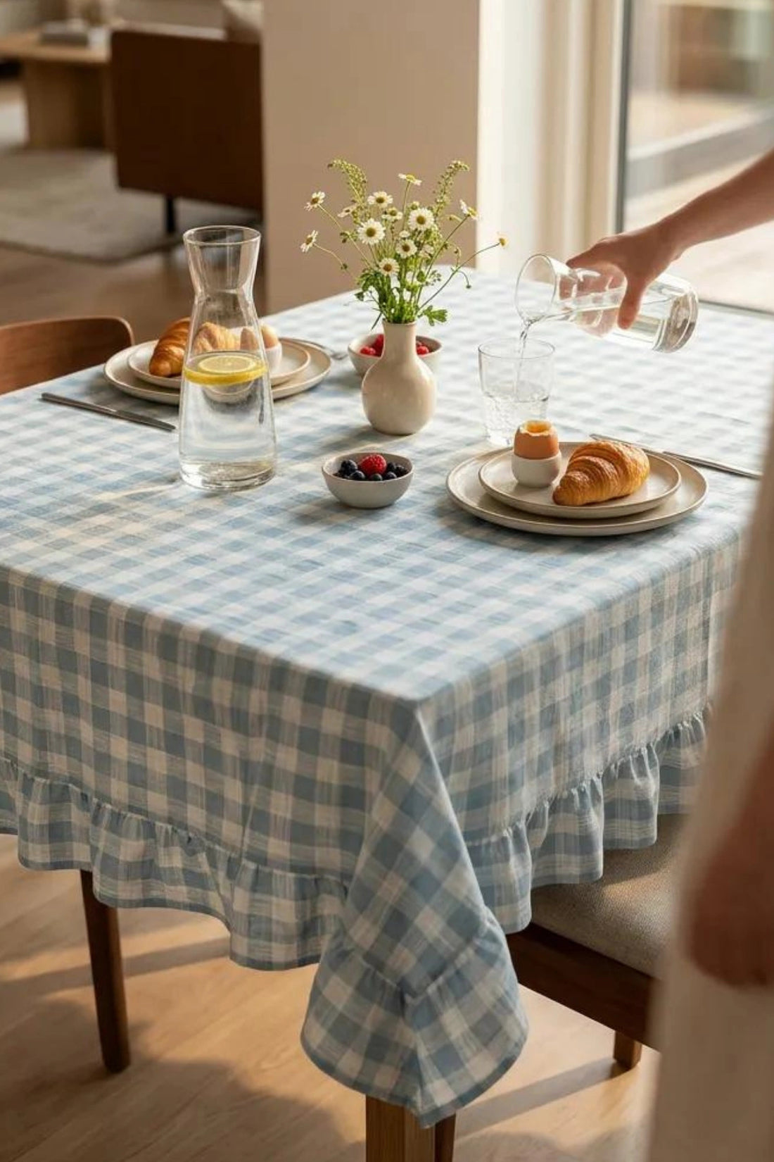 NDC HOME Ekoseli %100 Pamuk Fırfırlı Masa Örtüsü 150x200 cm Mavi Beyaz
